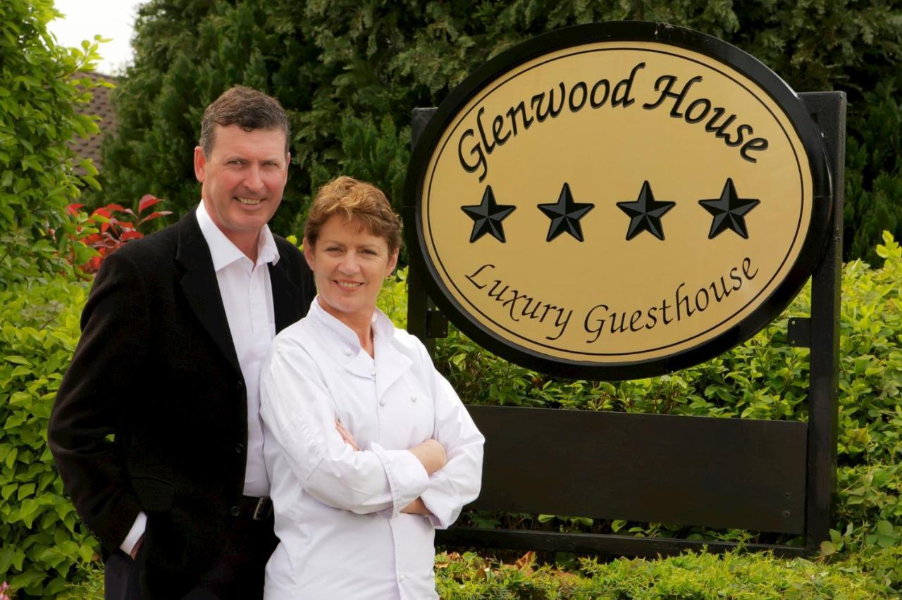 Glenwood House Hotell Carrigaline Exteriör bild